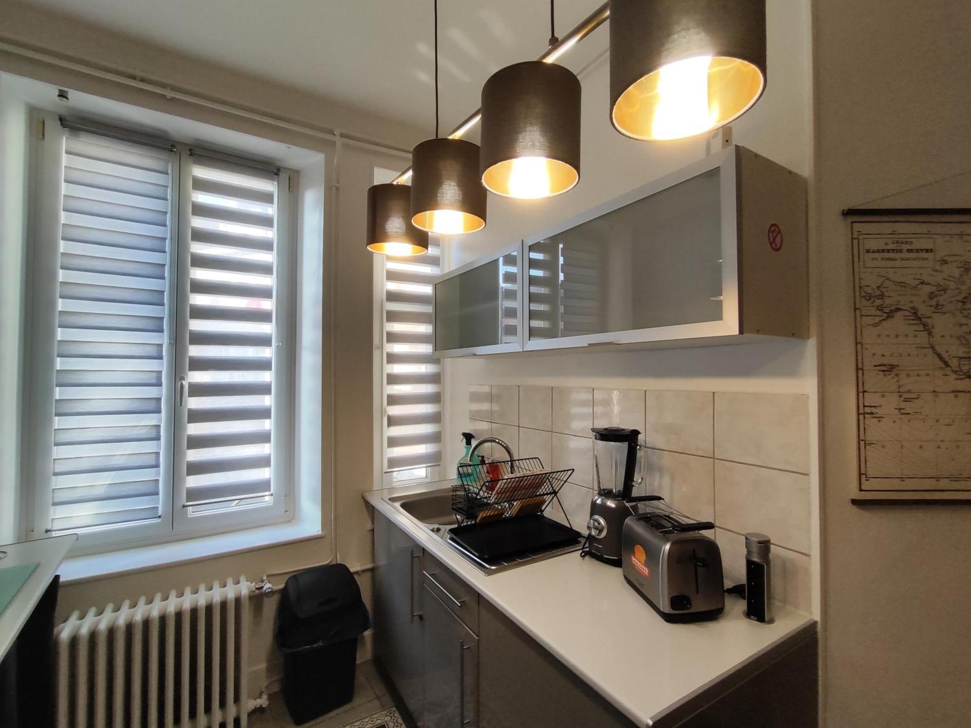 Toul superbe appartement plein centre Extérieur photo